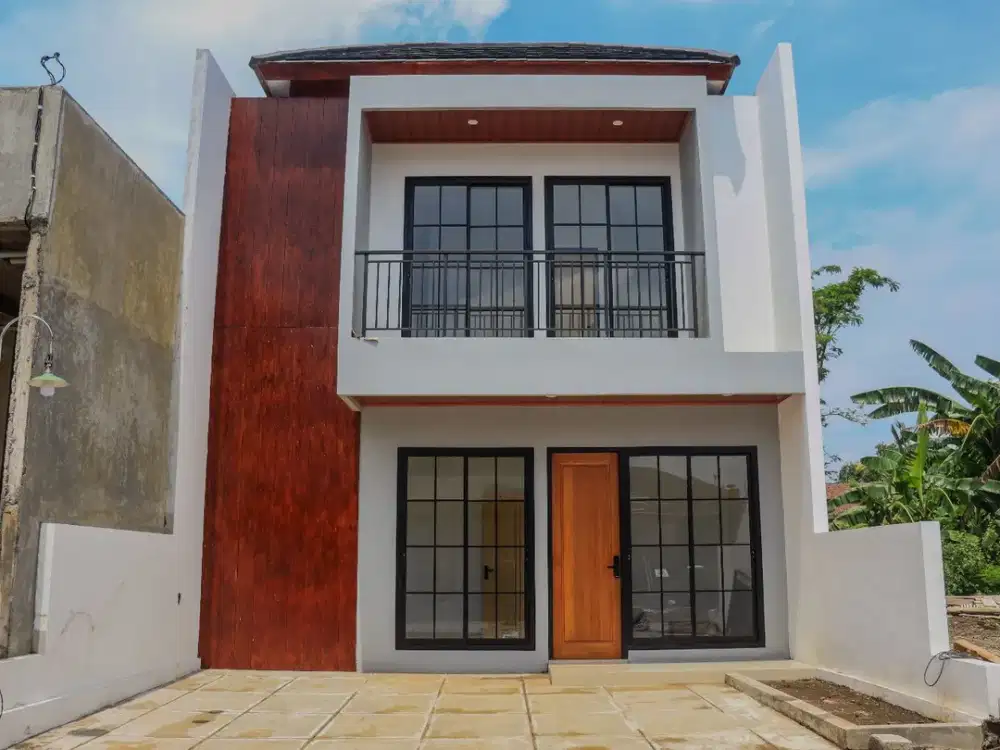 Rumah Baru 2 Lantai di Colomadu Full Furnish