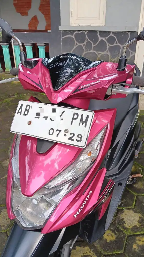 Jual BEAT Magenta Tahun 2019 Pemakai (BUKAN BAKUL).