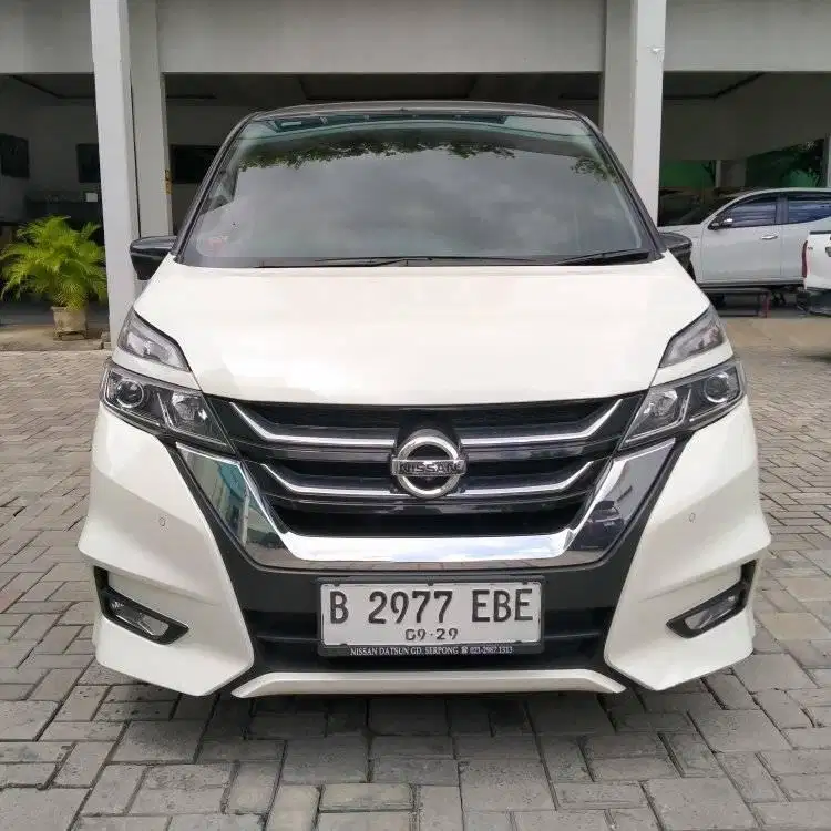 NISSAN SERENA HIGHWAY STAR 2.0 AT 2019