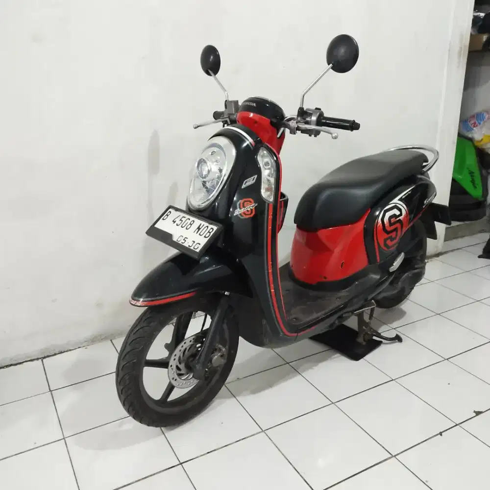 Honda Scoopy fi 2014 Orisinil Mesin Cakep Bagus Lengkap