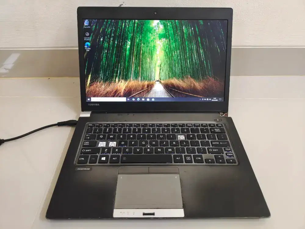 Toshiba Portege i5 gen 5 RAM 16GB SSD 256GB 13.3