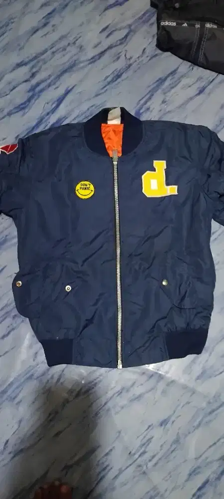 Jaket bomber murah