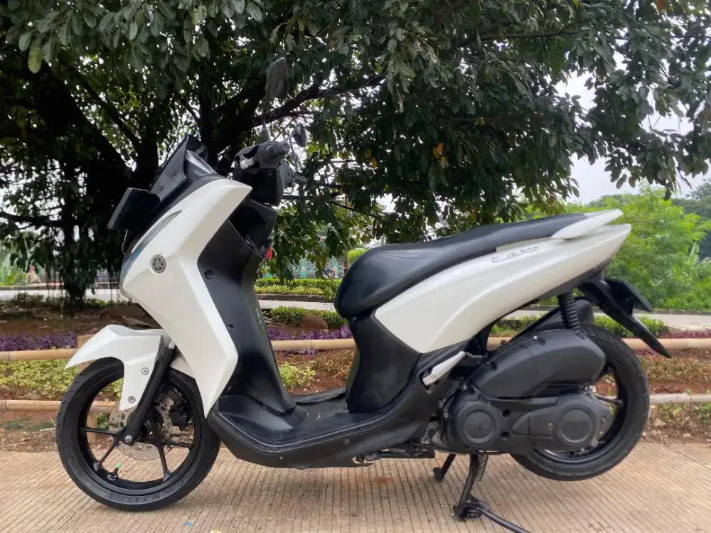 YAMAHA LEXI TAHUN 2019 MOTOR SIAP PAKEK