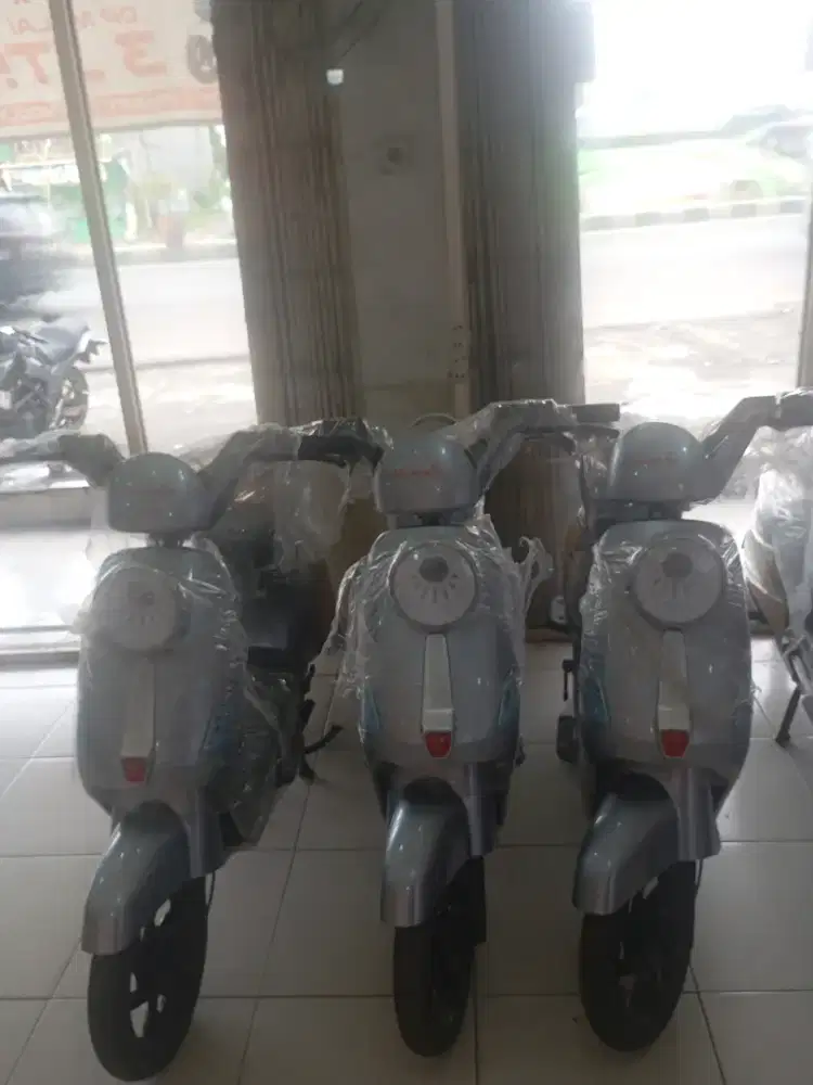 SEPEDA LISTRIK T60 UWINFLY