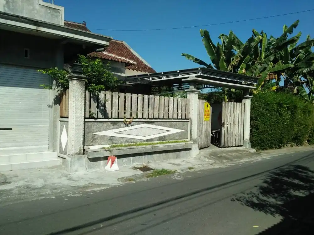 DIJUAL CEPAT RUMAH SIAP HUNI di Jalan Legundi No. 25 Kec. Sananwetan,