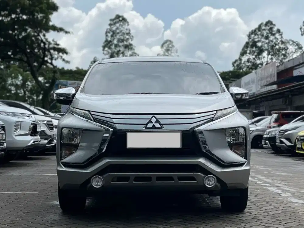 TERMURAH MITSUBISHI XPANDER ULTIMATE AT MATIC 2018 SILVER