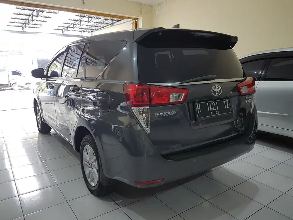 Toyota Kijang Innova 2016 Bensin