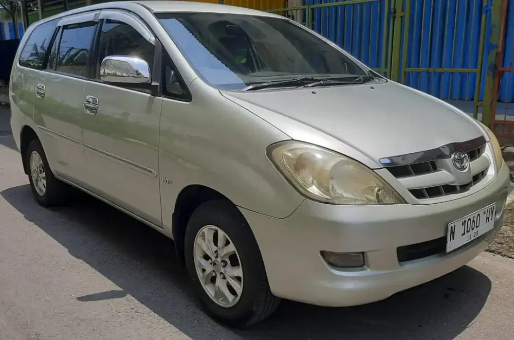 Innova bensin 2006 matic