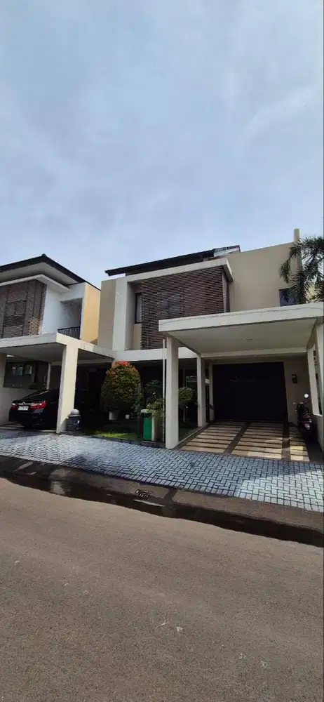 Best Price Virgina Lagoon Rumah Semi Furnished Hadap Timur