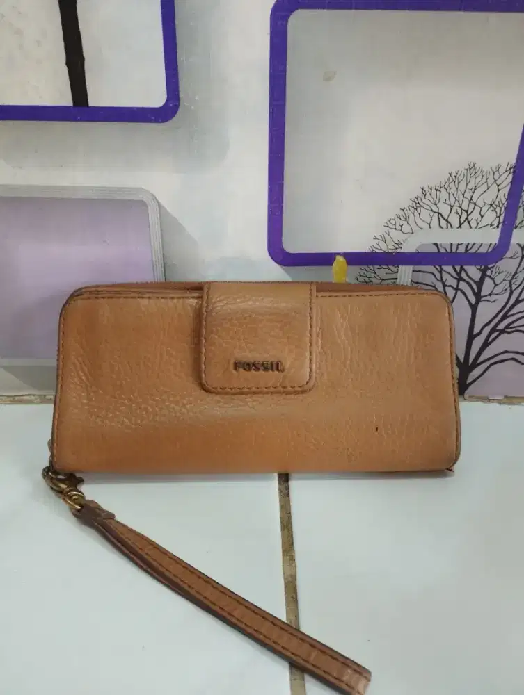 Fossil madison Zip clutch