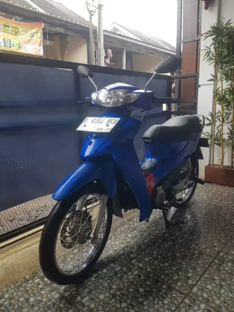 Suzuki Shogun 125R 2004 tangan pertama dari baru