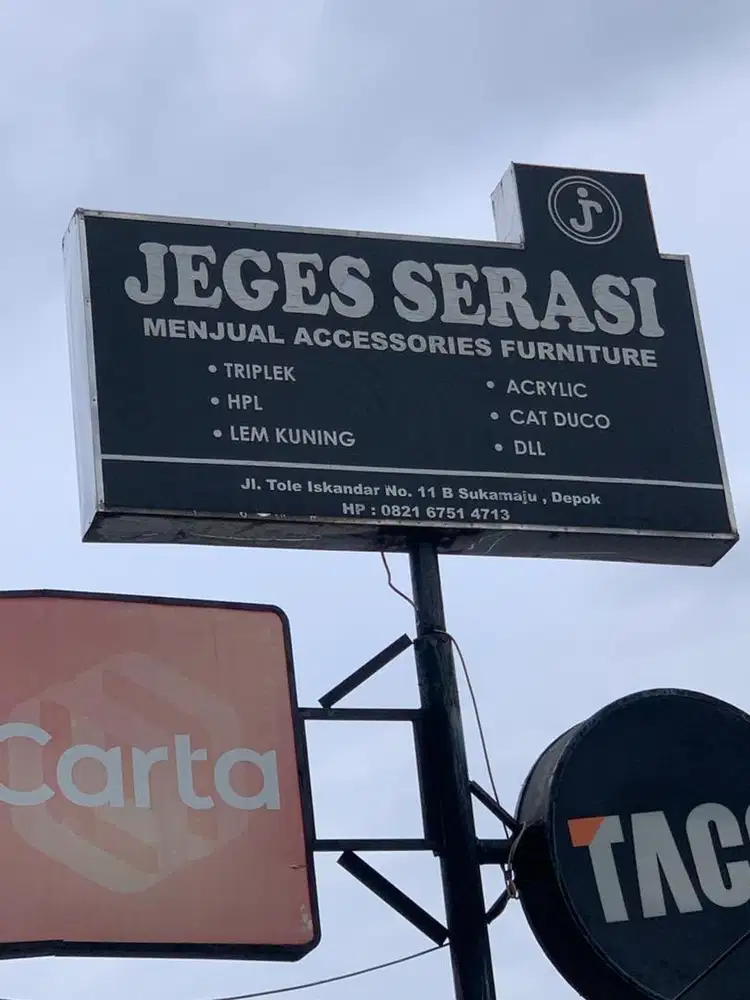 Di cari karyawati untuk menjadi admin/kasih di toko