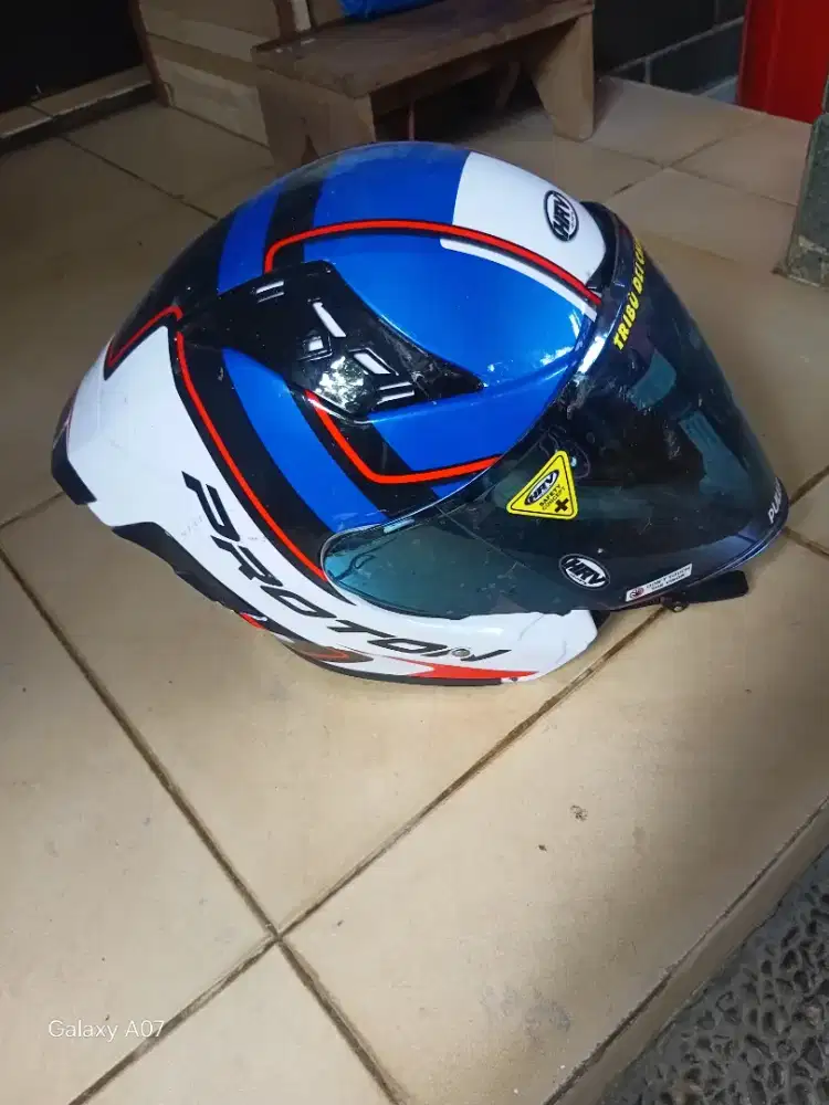Helm HRV Proton
