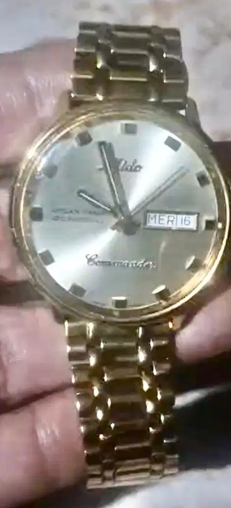 Mido Commander Gold. Original.