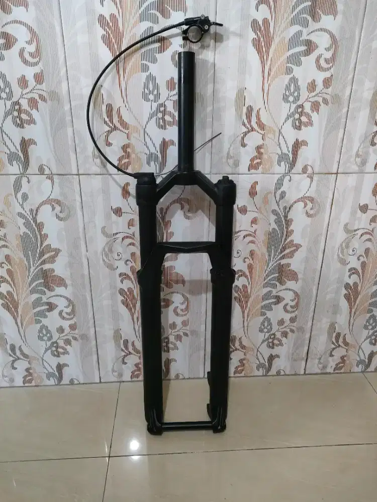 Fork oversize MTB ukuran 27.5 SYTE remote lock (TA)
