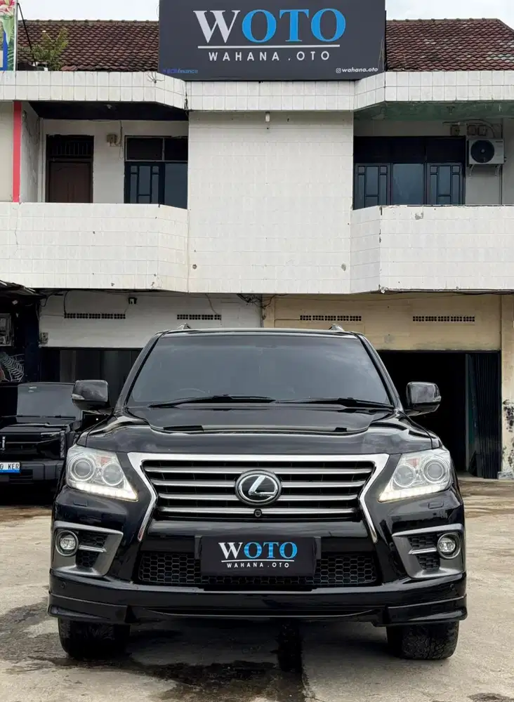 [ KM 76rb ] Lexus LX570 F Sport 2014