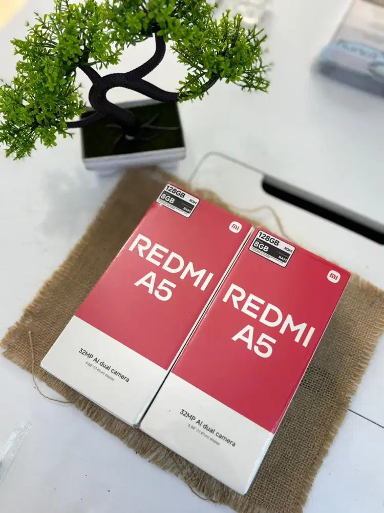 REDMI A5 4+4/128 BARU RESMI GARANSI BISA DIANTAR