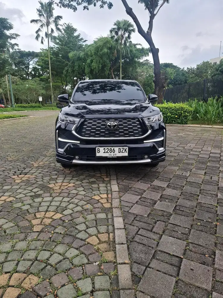 Toyota Kijang Innova  Hybrid type Q Modelista , kilometer low