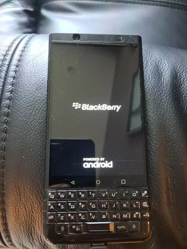 Handphone Blackberry Keyone simpanan