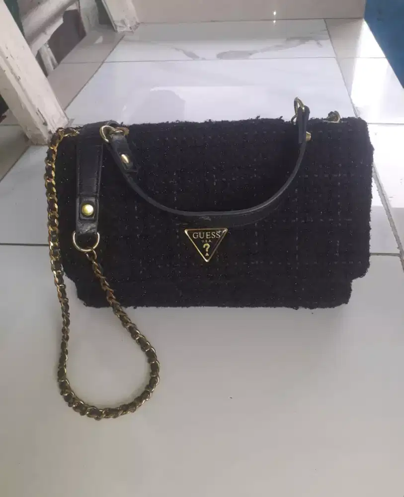 Original Tas Guess Giully
