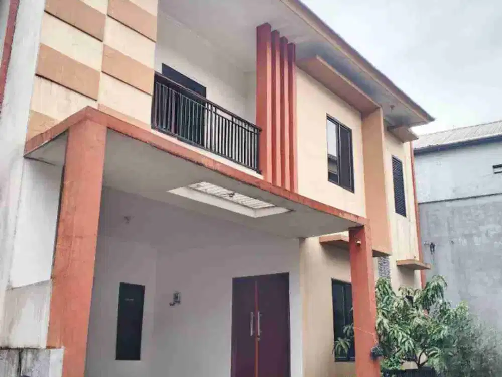 Rumah Di 2 Lantai Cluster Ulujamk Pesanggrahan Jakarta Selatan