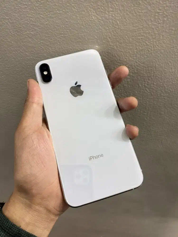 Iphone Xs Max 256 GB Fullset ada mines