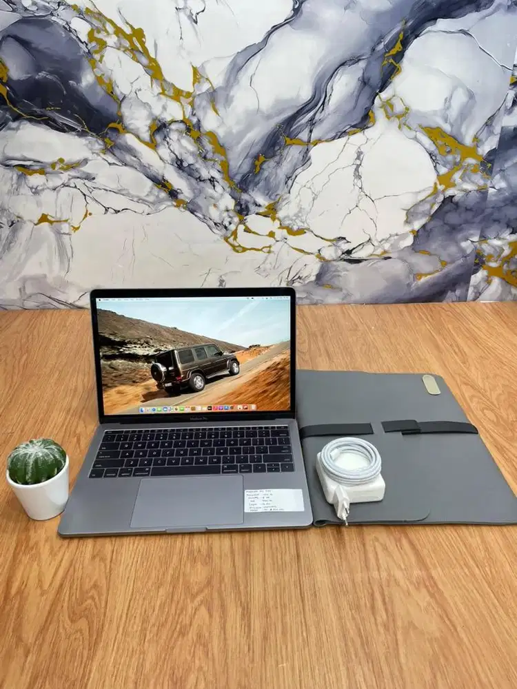 Macbook Pro 13 2016, Garansi 2bulan