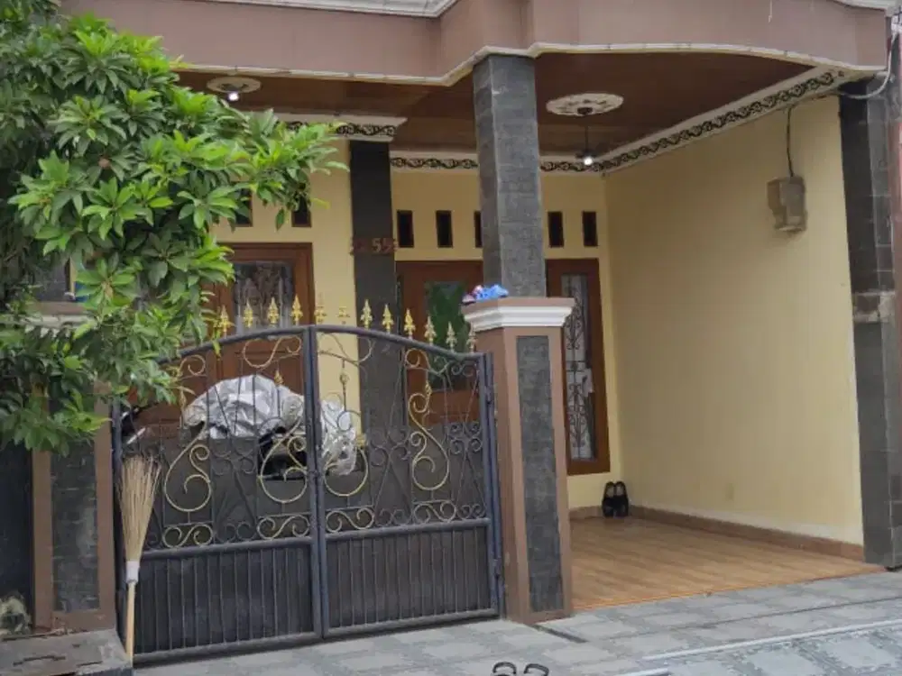Dijual Rumah Nyaman nan Asri hadap Timur