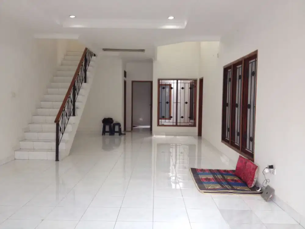Dijual Rumah Bagus Radio Dalam Jakarta Selatan