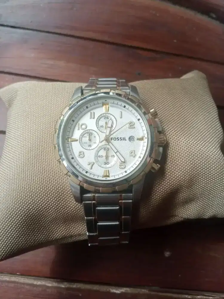 Jam tangan antik