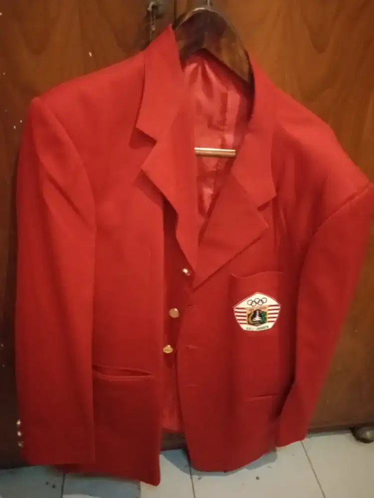 Jual Jas Warna merah