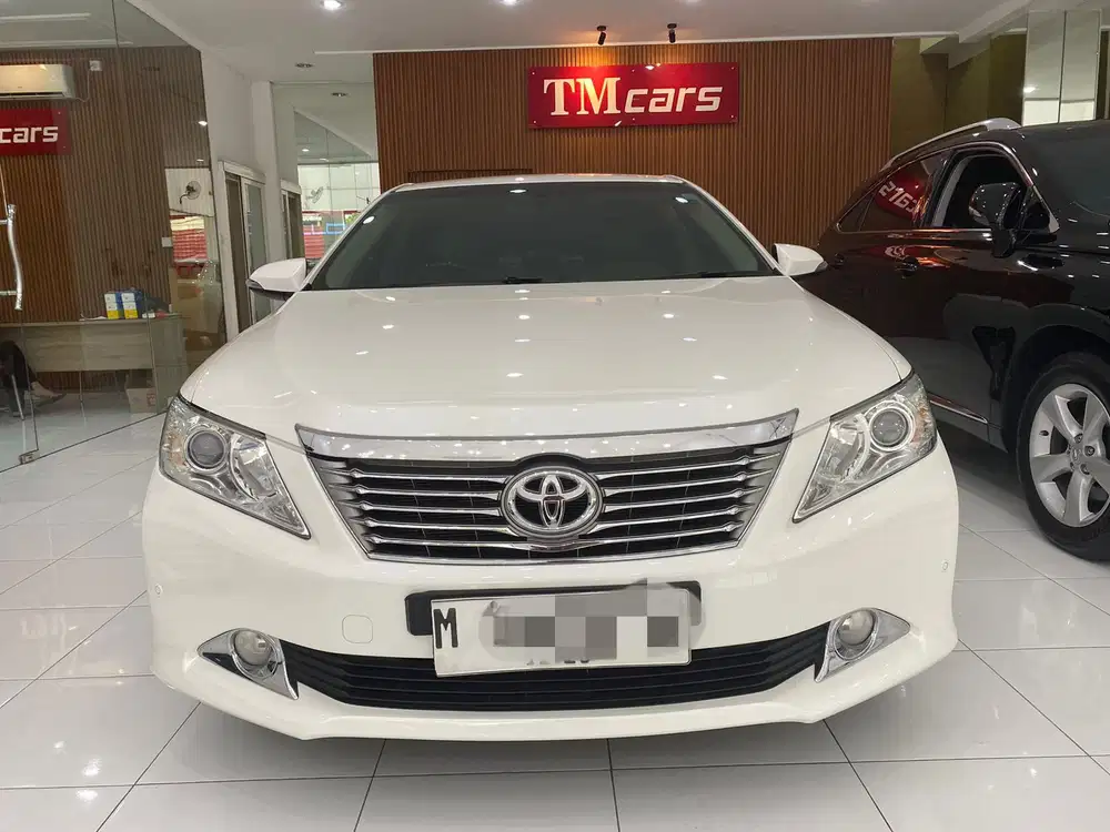 Toyota Camry 2013 V 2.4 AT super istimewa