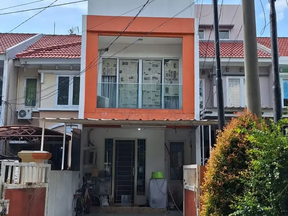 Ss.2886 - Murah !! Dijual Rumah Minimalis 4X20 Sudah Renovasi di Gading Arcadia Hadap Barat Jalan 3 Mobil