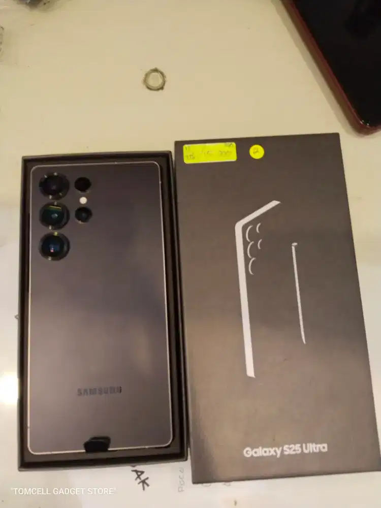 SAMSUNG S25 ULTRA 12/256 MULUS SUPER LENGKAP