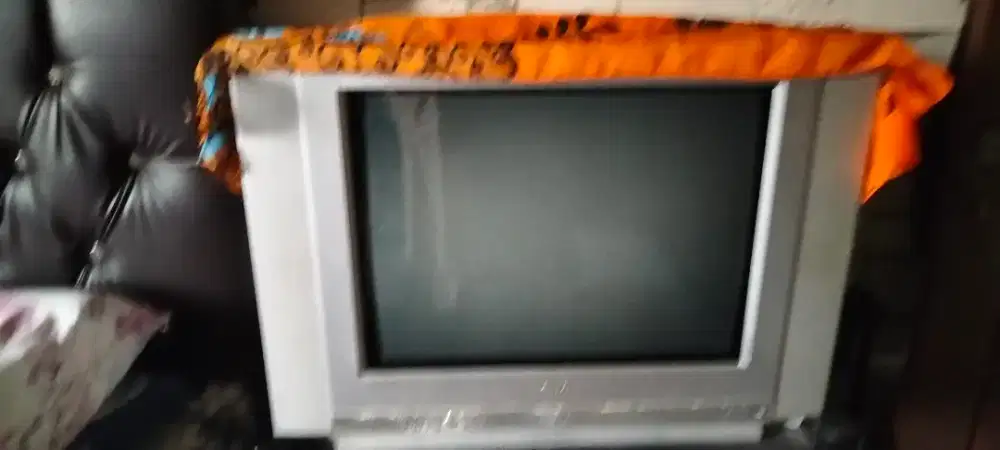 Dijual tv tabung merk LG masih bagus