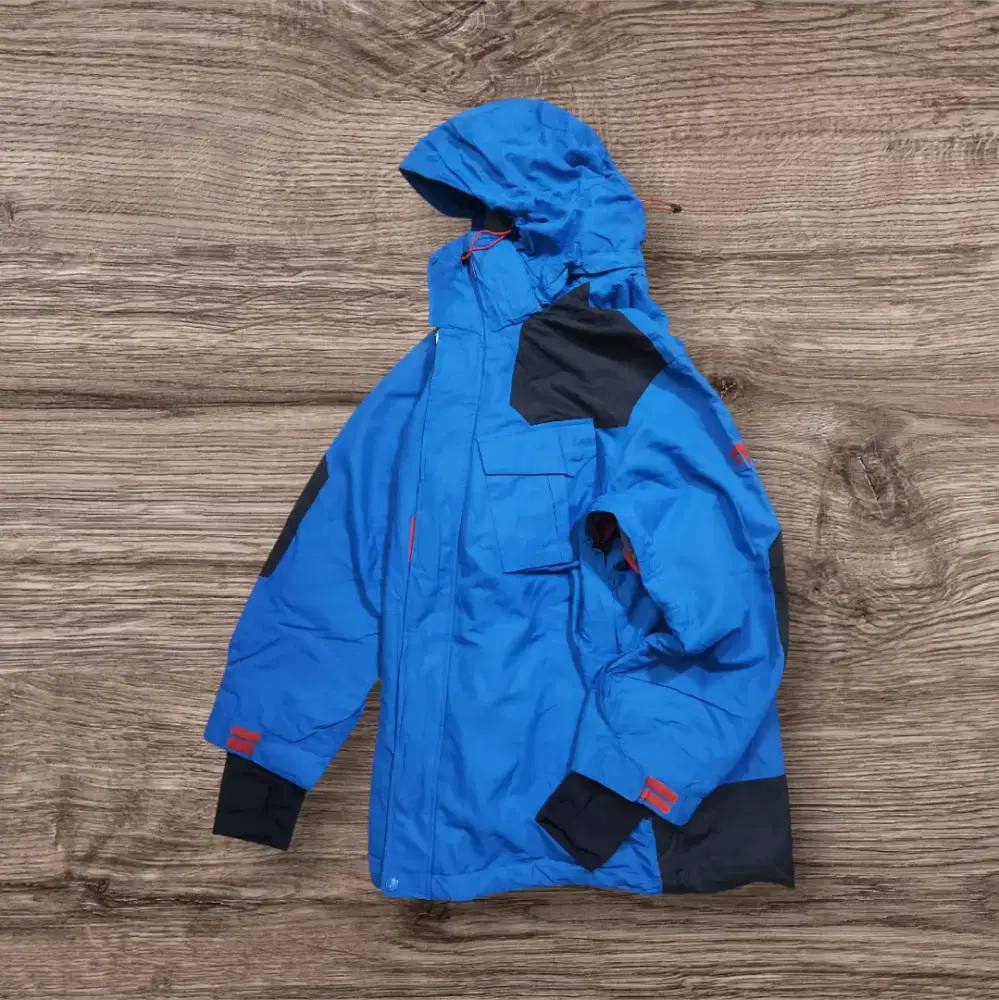 HEAD snowboard jacket hardshell gorpcore style used verygood