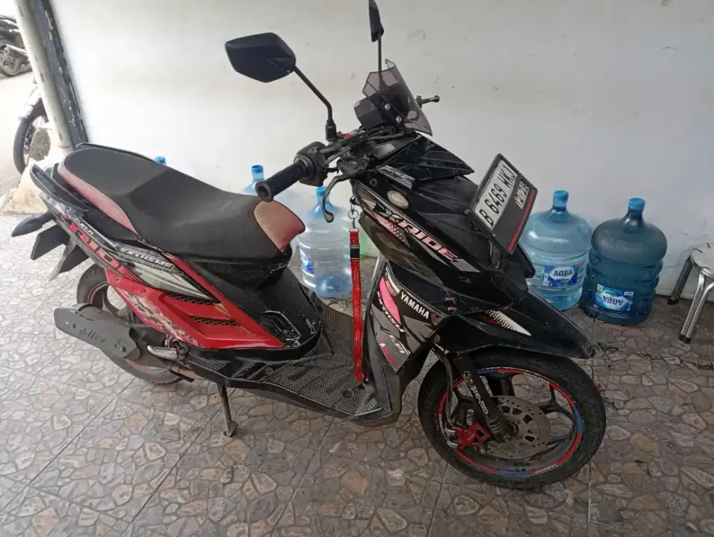 Pemakaian tangan pertama