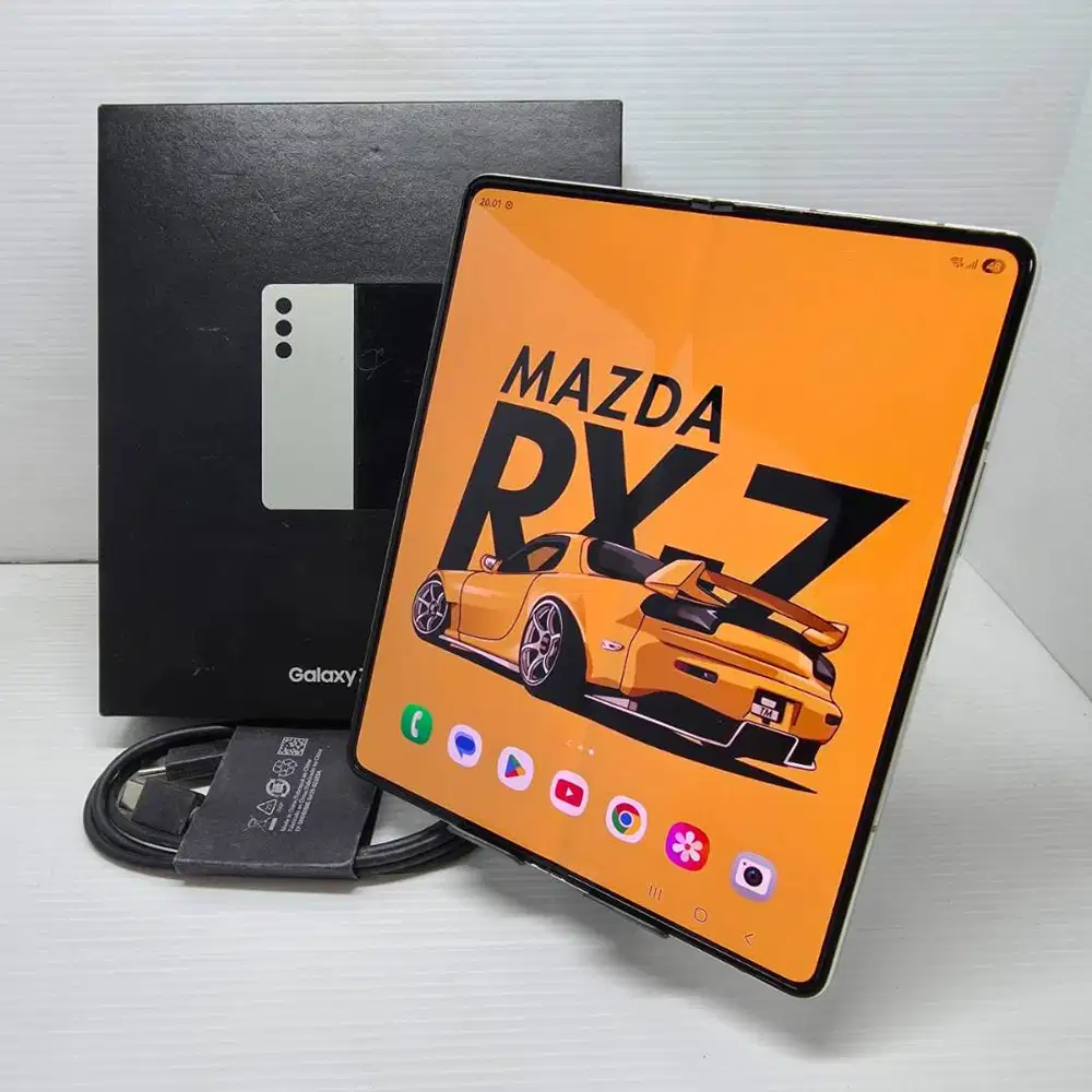 LIKE NEW! SAMSUNG GALAXY Z FOLD 5 5G  12/512 CREAM EX SEIN FULLSET NO