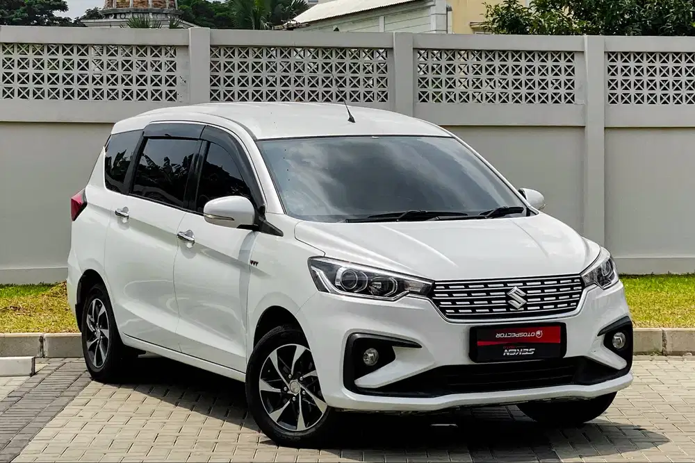 Suzuki Ertiga 1.5GX 1.5 GX AT Matic 2019 Putih Metalik.