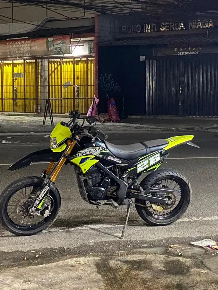 Motor Dtracker klx kawasaki