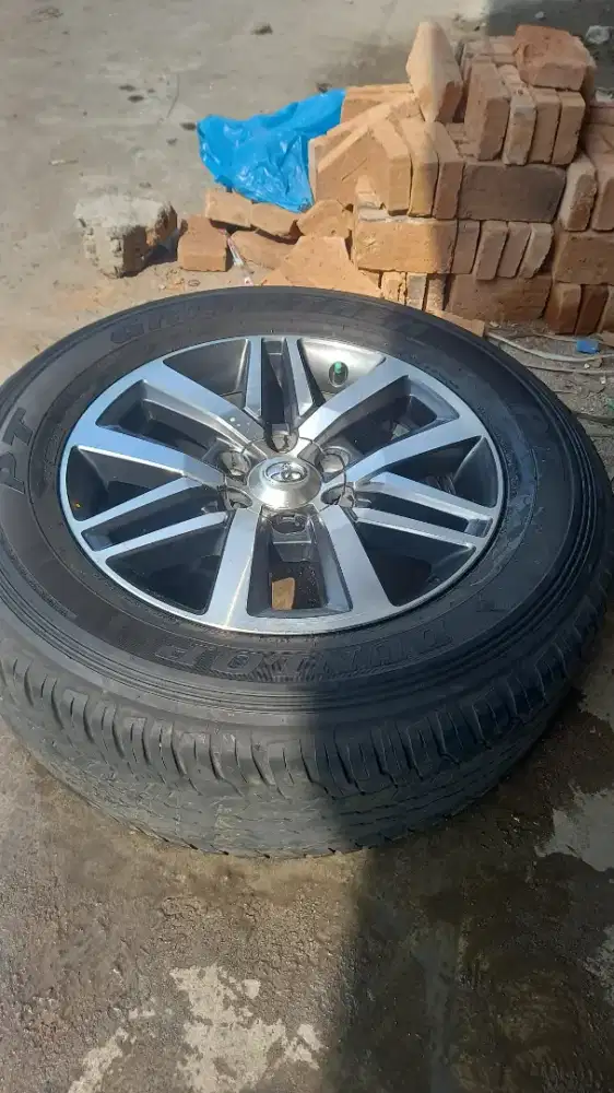 Velg VRZ 2016 + Ban Dunlop 2023