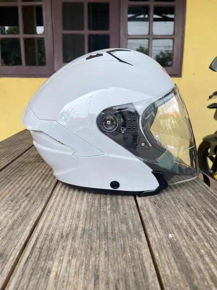 HELM KYT NFJ spoiler