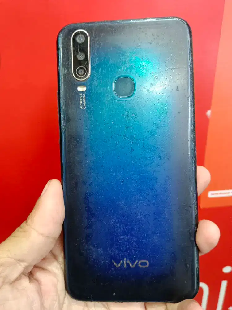 Vivo Y15 ram 4/64 Hp saja