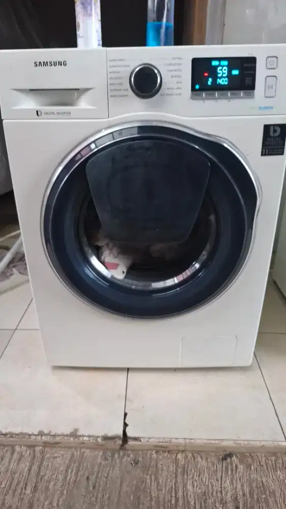Mesin cuci Samsung 10,5 kg