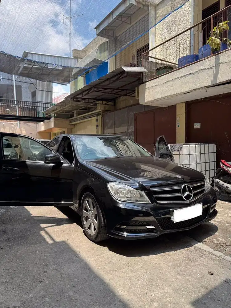 Forsale Mercy C200 2013