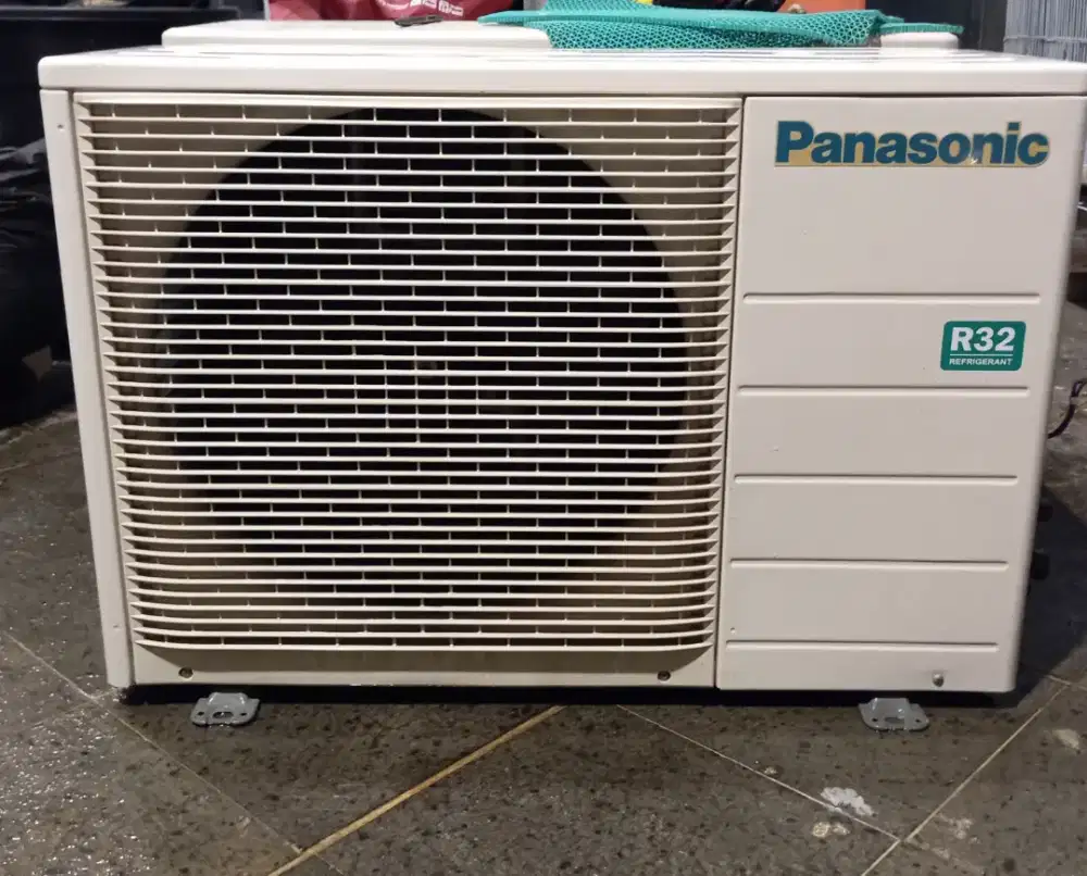 Outdoor panasonic 2 PK R32