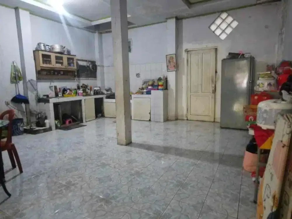 Dijual Rumah 2 Lantai Taman Palem Lestari SHM