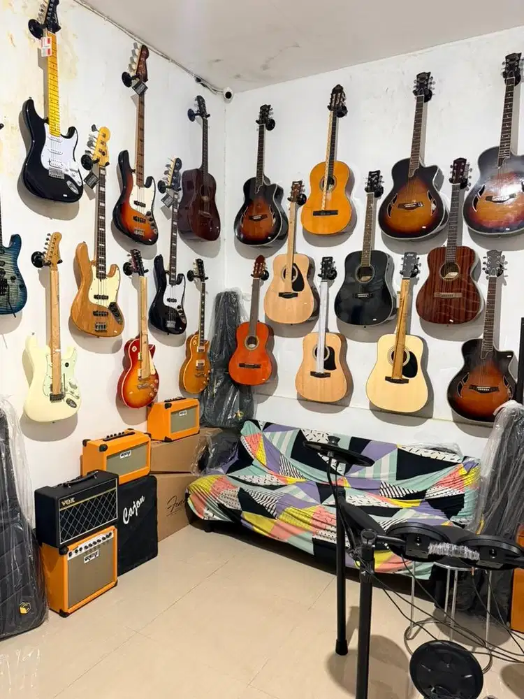 Gitar, bass, drum, biola, efek & aksesoris