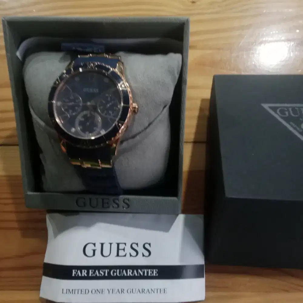 JAM TANGAN BRANDED MERK GUESS