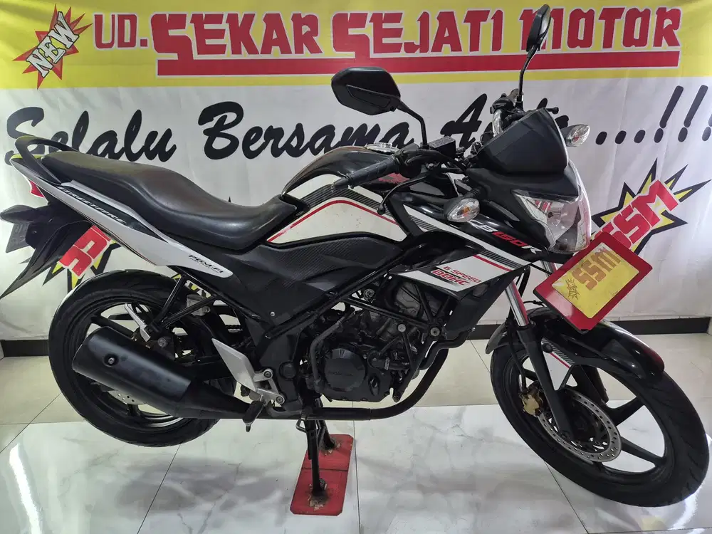 Honda Cb 150R fi  dijamin bagus poll